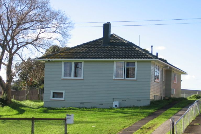 Photo of property in 232 Bairds Road, Otara, Auckland, 2023