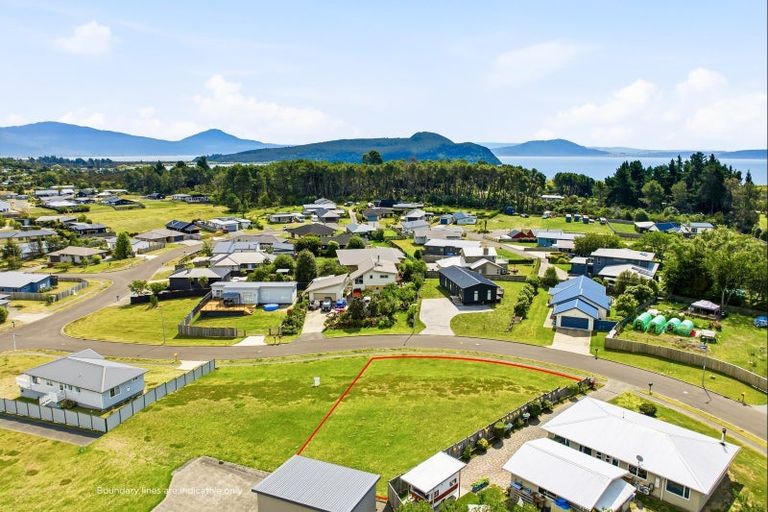 Photo of property in 8 Wai Kite Kite Place, Motuoapa, 3382
