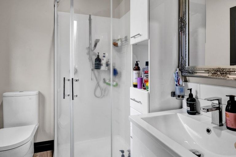 Photo of property in 30b Arthur Street, Hawera, 4674