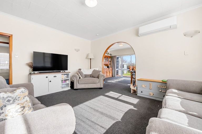 Photo of property in 21 Edinburgh Street, Levin, 5510