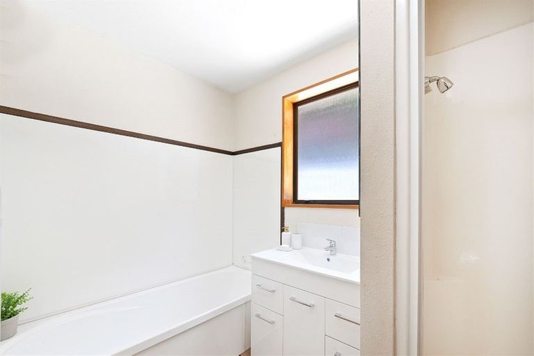 Photo of property in 53a Holliss Avenue, Cashmere, Christchurch, 8022