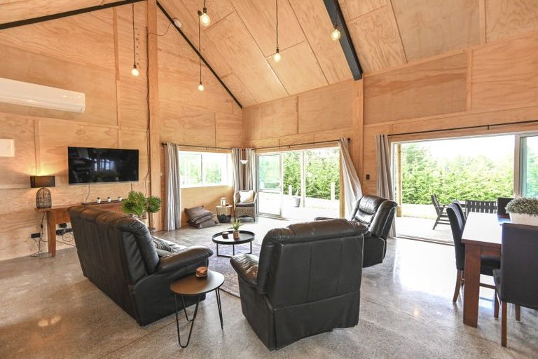 Photo of property in 1405 Taihape Road, Sherenden, Hastings, 4179