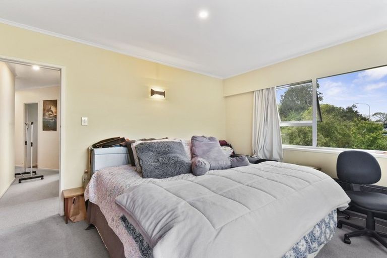 Photo of property in 384 Great South Road, Opaheke, Papakura, 2113