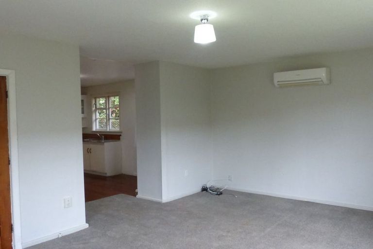 Photo of property in 8 Sawyers Arms Road, Northcote, Christchurch, 8052