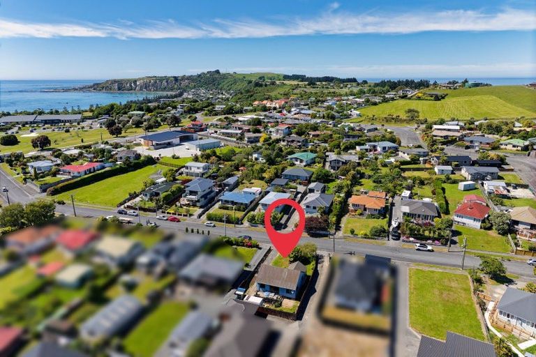 Photo of property in 22 Bayview Street, Kaikoura, 7300