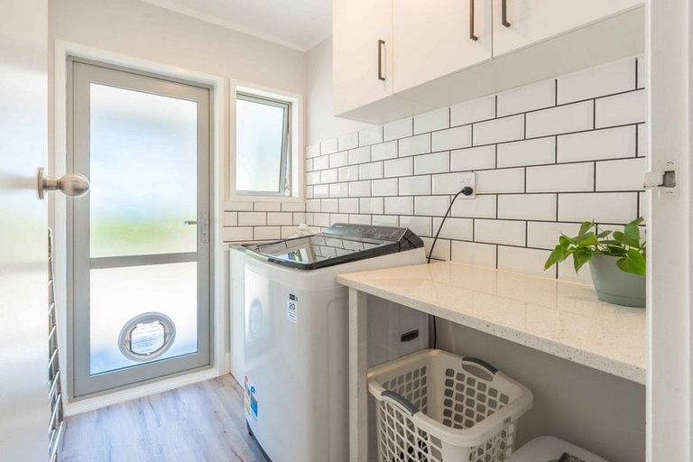 Photo of property in 68 Windsor Road, Bellevue, Tauranga, 3110