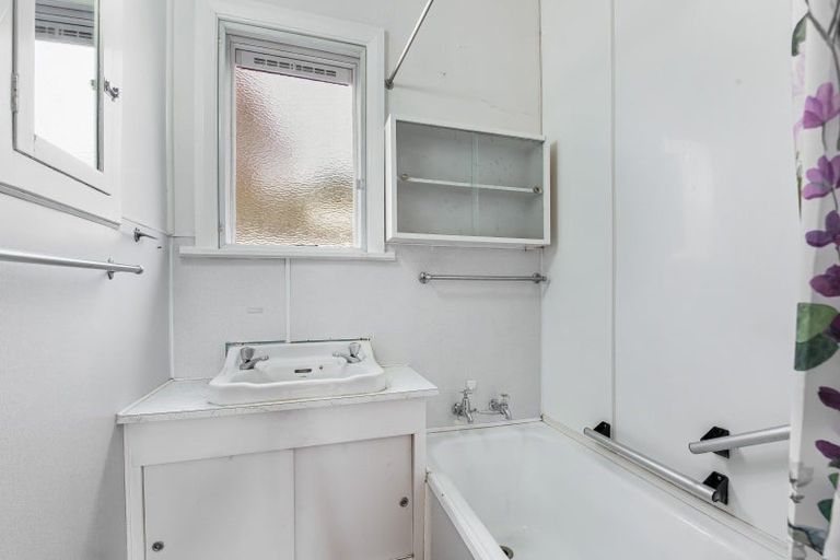 Photo of property in 1/103 Tipahi Street, Nelson South, Nelson, 7010