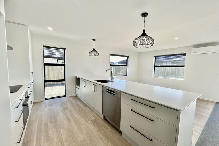 Photo of property in 23 Longore Way, Rolleston, 7614