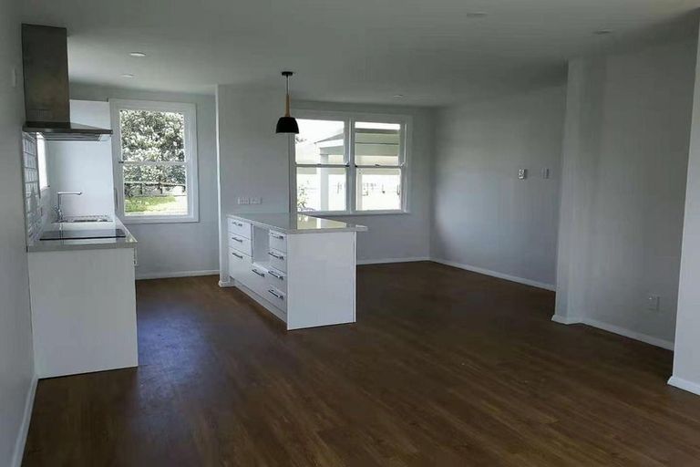 Photo of property in 43 Matatiro Street, Titahi Bay, Porirua, 5022