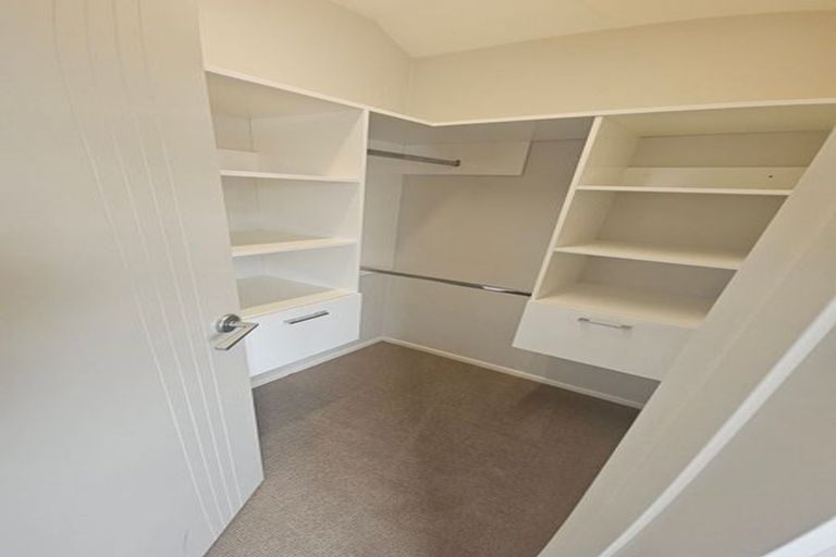 Photo of property in 831a Chapel Road, Shamrock Park, Auckland, 2016