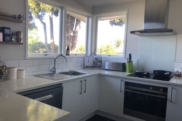 Photo of property in 1/23 Ellen Avenue, Hillcrest, Auckland, 0627