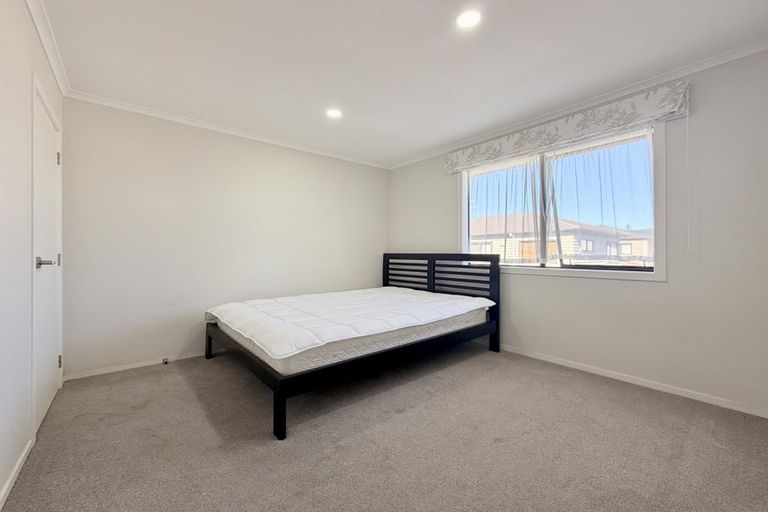 Photo of property in 1/6 Colum Place, Bucklands Beach, Auckland, 2014