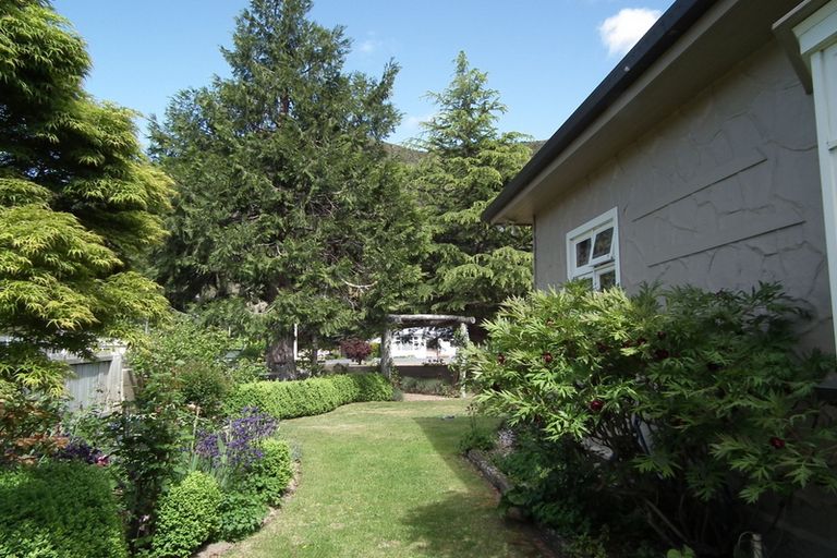 Photo of property in 58 Bledisloe Street, Kurow, 9435