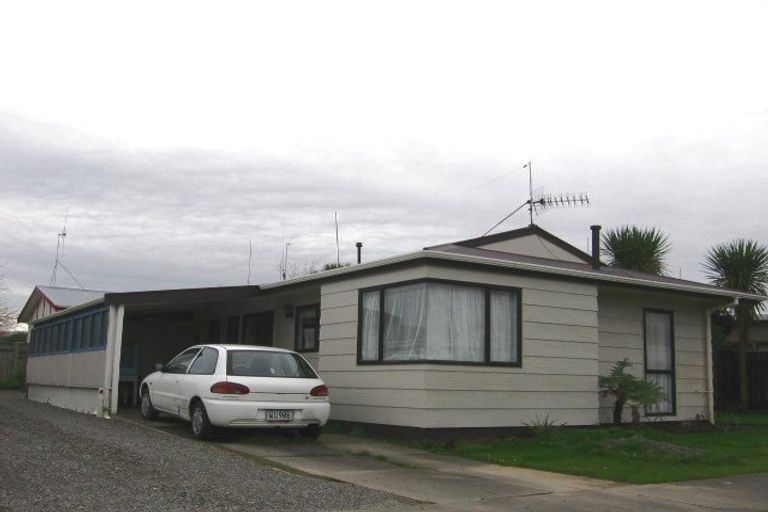 Photo of property in 53a Benmore Avenue, Cloverlea, Palmerston North, 4412