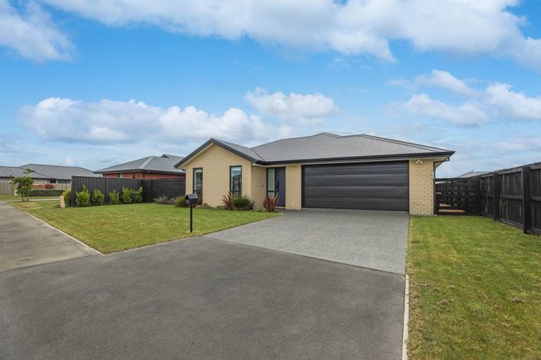 Photo of property in 10 Roxburgh Place, Tinwald, Ashburton, 7700