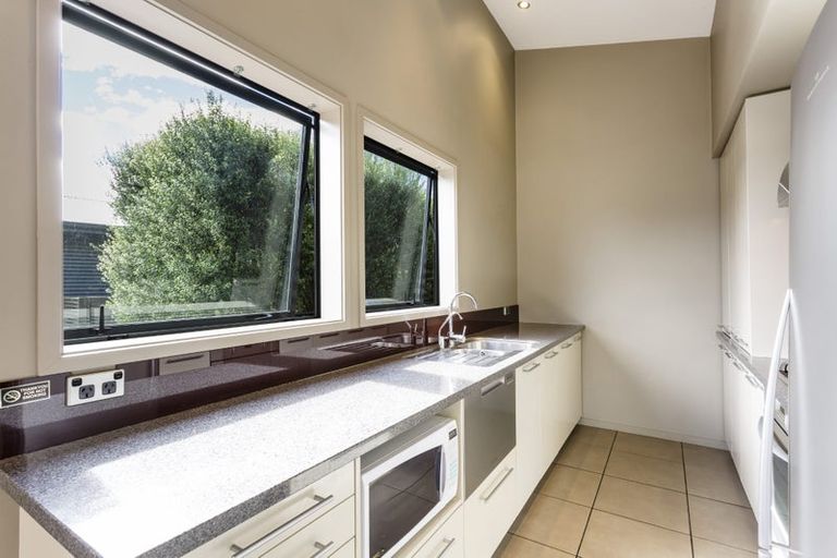 Photo of property in 13b Mataraki Place, Wanaka, 9305