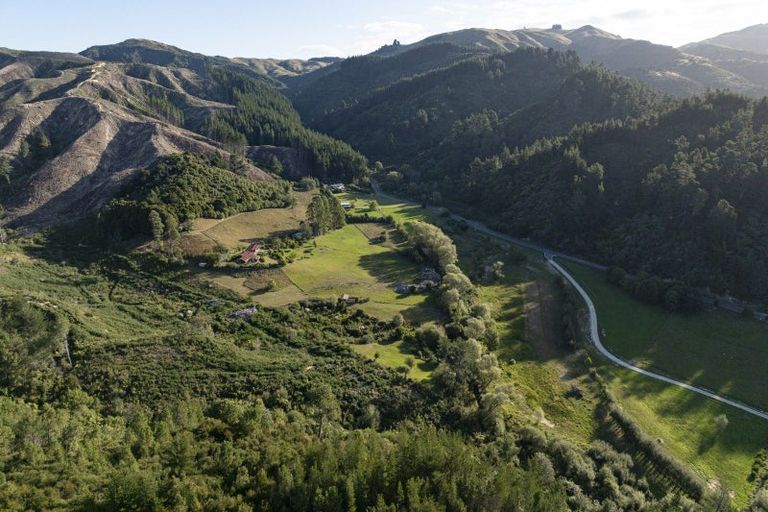 Photo of property in 504 Riwaka-sandy Bay Road, Kaiteriteri, Motueka, 7197