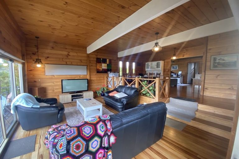 Photo of property in 24 Meachen Terrace, Waiuku, 2123