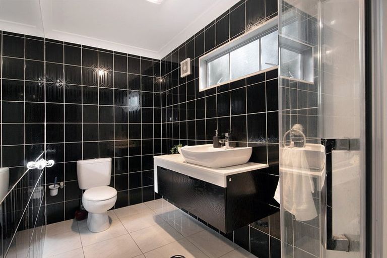 Photo of property in 13 Belvedere Court, West Harbour, Auckland, 0618
