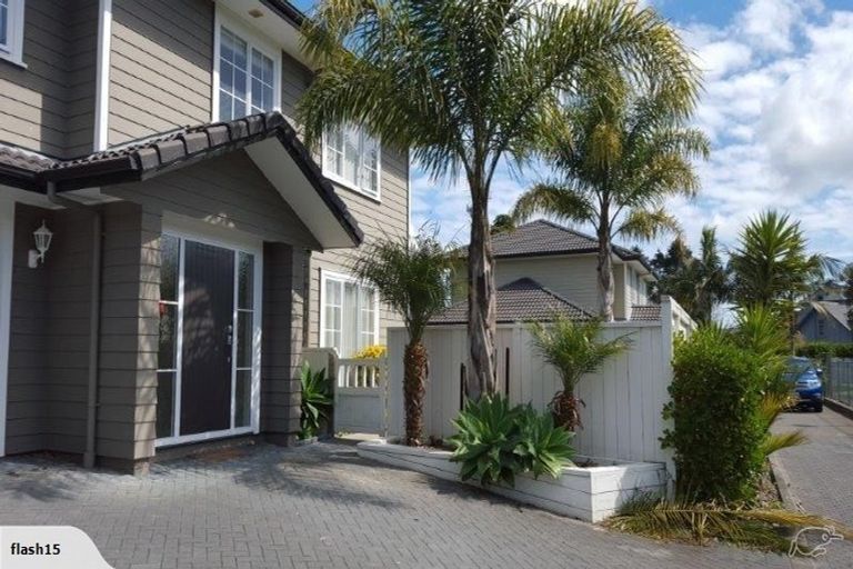 Photo of property in 17b Forest Hill Road, Henderson, Auckland, 0612