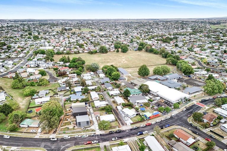 Photo of property in 45a Crawshaw Drive, Nawton, Hamilton, 3200