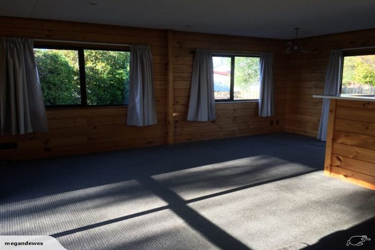 Photo of property in 22 Ward Place, Richmond Heights, Taupo, 3330