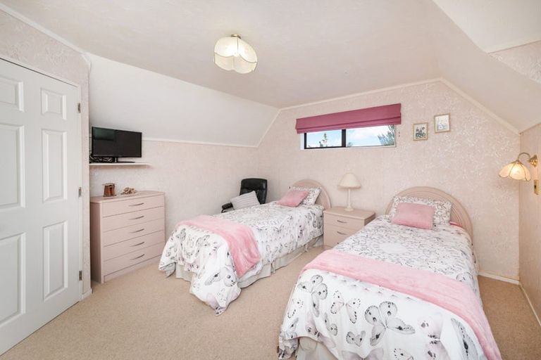 Photo of property in 91 Waterloo Crescent, Hokowhitu, Palmerston North, 4410