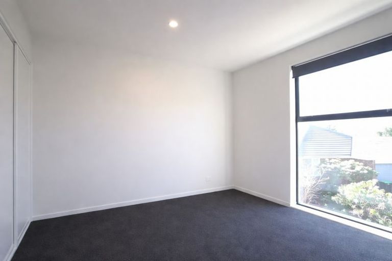 Photo of property in 2/102 Creyke Road, Ilam, Christchurch, 8041