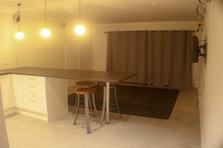 Photo of property in 1 Joyce Street, Pahurehure, Papakura, 2113