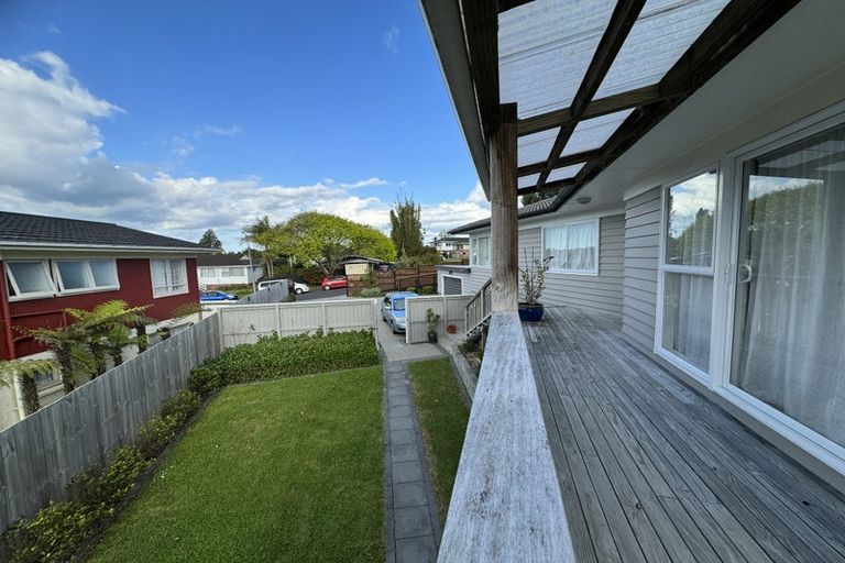 Photo of property in 3 Uppingham Crescent, Hillcrest, Auckland, 0627