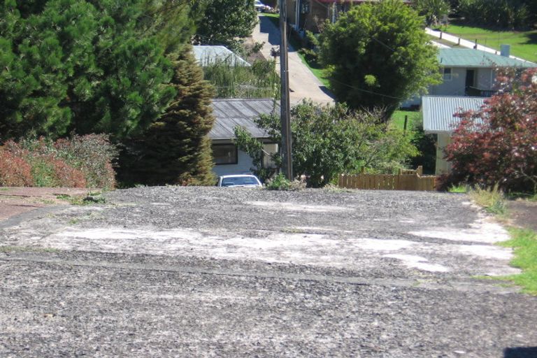 Photo of property in 48a Brains Road, Kelston, Auckland, 0602