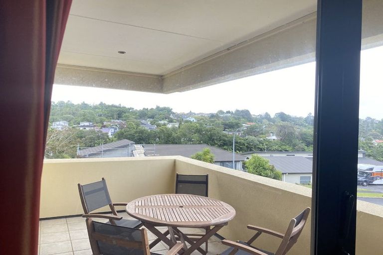 Photo of property in 204 Heta Road, Merrilands, New Plymouth, 4312