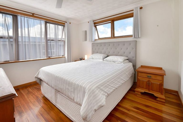 Photo of property in 15 North Crescent, Kaukapakapa, 0873