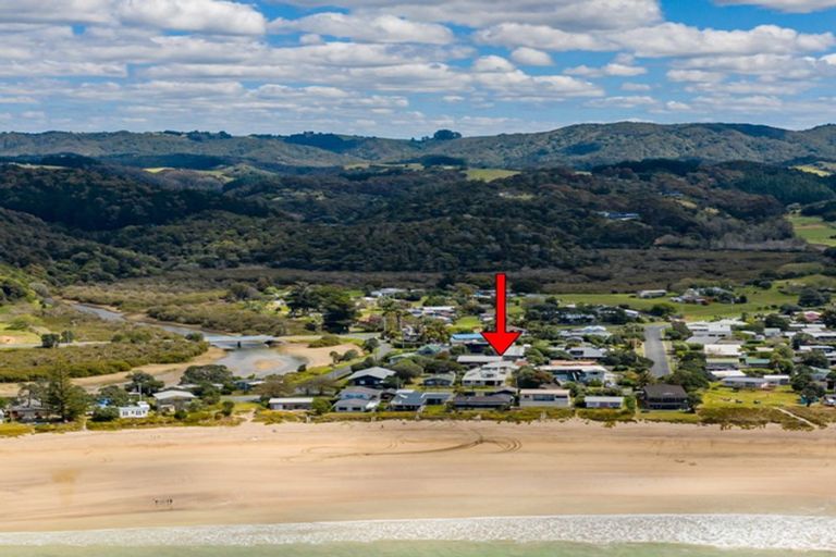 Photo of property in 20 Waetford Road, Matapouri, Whangarei, 0173