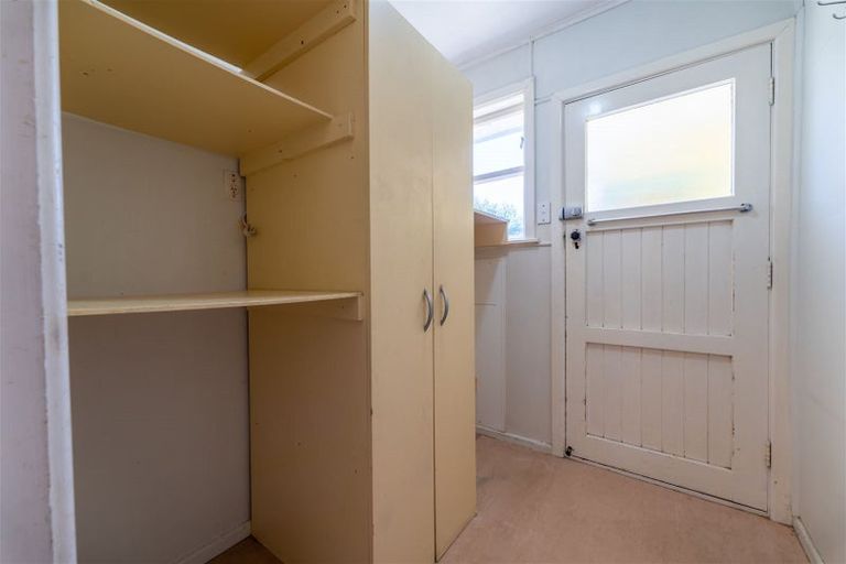 Photo of property in 17 Blyth Street, Holmes Hill, Oamaru, 9401