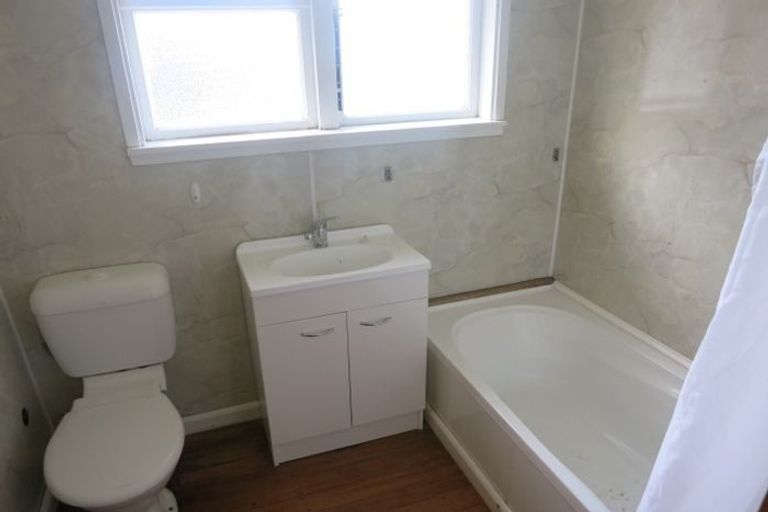 Photo of property in 6 Akaroa Street, Mairehau, Christchurch, 8013