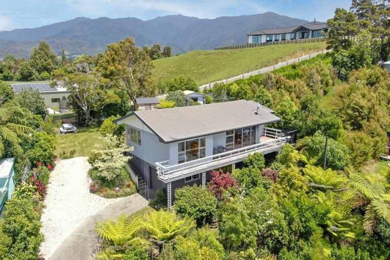 Photo of property in 15 Bay View Terrace, Patons Rock, Takaka, 7182