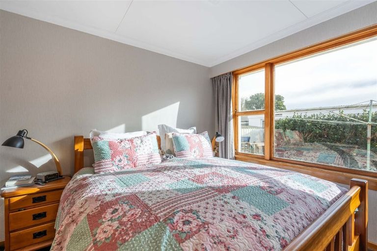 Photo of property in 1 Crombie Street, Gore, 9710