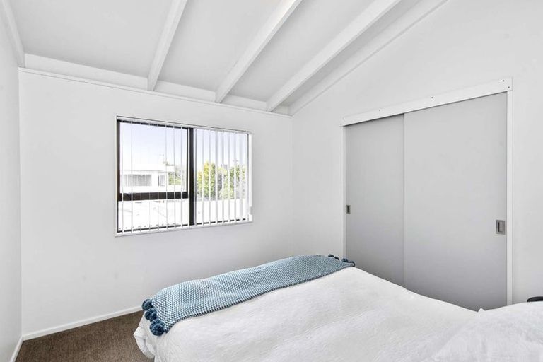 Photo of property in 114a Seaview Road, Paraparaumu Beach, Paraparaumu, 5032