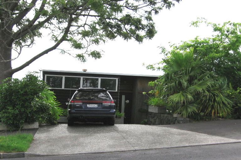 Photo of property in 1 Herringson Avenue, Grey Lynn, Auckland, 1021