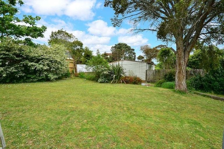 Photo of property in 1/15 Manuka Road, Bayview, Auckland, 0629