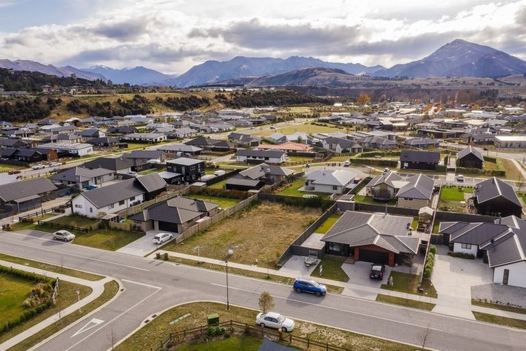 Photo of property in 6 Mallard Street, Albert Town, Wanaka, 9305