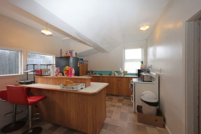 Photo of property in 6 Lynn Street, Oamaru North, Oamaru, 9400