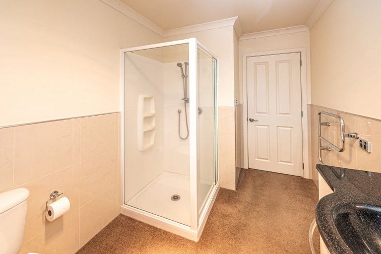 Photo of property in 1 Gilligan Close, College Estate, Whanganui, 4500