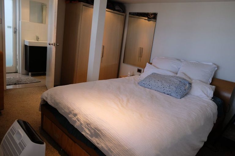 Photo of property in 41 Norwood Road, Bayswater, Auckland, 0622