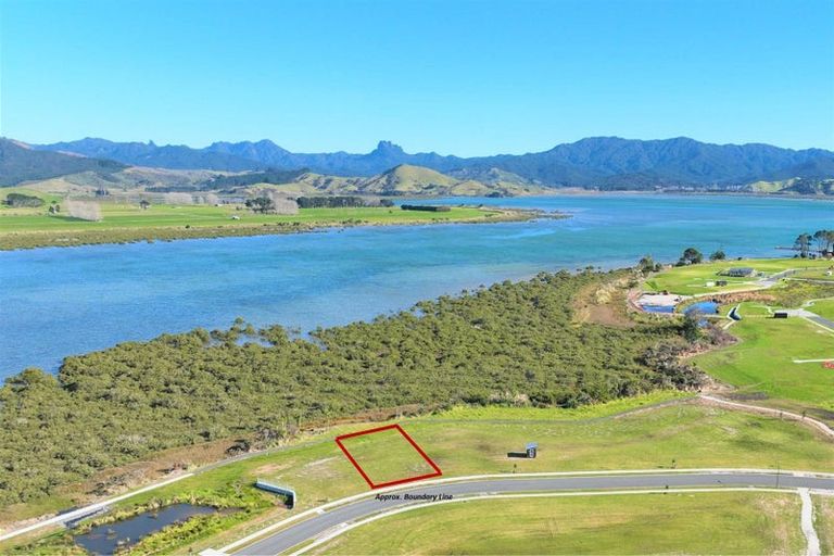 Photo of property in 229 Hamiora Street, Matarangi, 3592