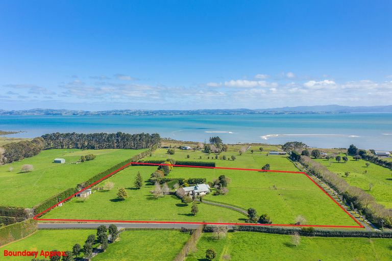 Photo of property in 305 Seagrove Road, Waiau Pa, Pukekohe, 2679