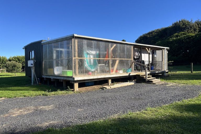 Photo of property in 20 Mile Bush Road, Pukekawa, Tuakau, 2696