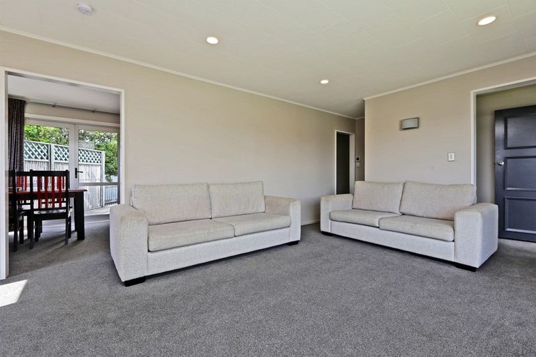 Photo of property in 22 Mckeefry Avenue, Greenmeadows, Napier, 4112