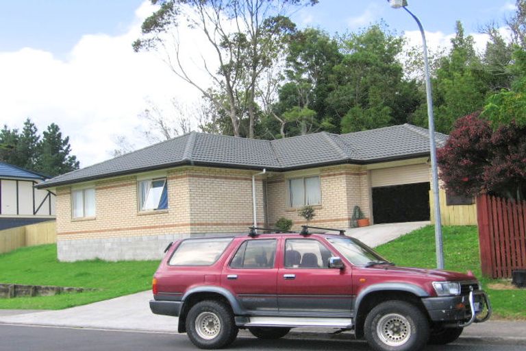Photo of property in 20 Capricorn Place, Glen Eden, Auckland, 0602
